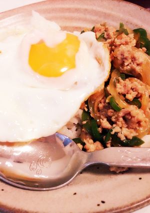 アジアンご飯♡辛くないガパオライス-レシピのメイン写真