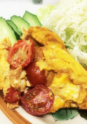 ツナとトマトの甘辛オムレツ-レシピのメイン写真