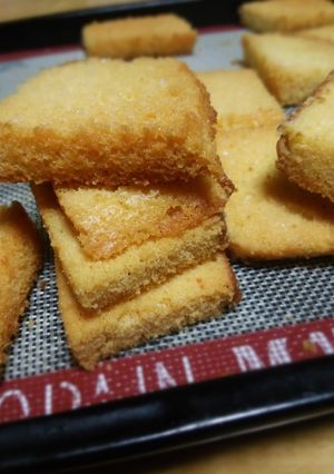 スポンジが余ったら＊塩バターラスク＊-レシピのメイン写真