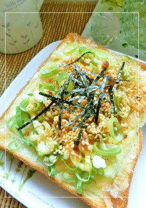おうどんが食べたい時の　和トースト-レシピのメイン写真