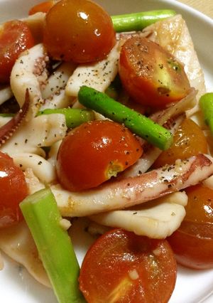 イカとお野菜のガーリックソテー-レシピのメイン写真