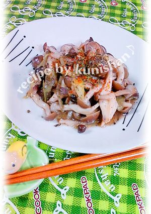 占地と茗荷の胡麻油炒め♪-レシピのメイン写真