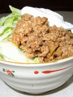 ピリ辛そぼろ丼-レシピのメイン写真
