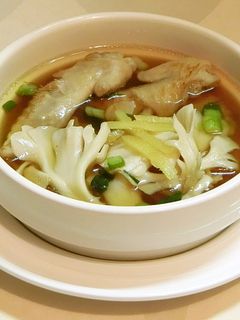 手羽先と舞茸の美味しいスープ-レシピのメイン写真