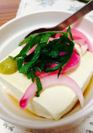 ナンプラーと酢漬け玉ねぎの冷奴-レシピのメイン写真