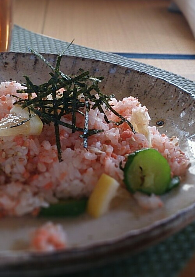 さっぱり頂く鮭ときゅうりご飯。-レシピのメイン写真