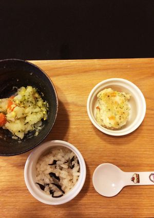 鶏バーグ(*^o^*)離乳食 中期-レシピのメイン写真