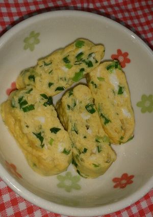 お弁当のおかす～にら卵焼き-レシピのメイン写真