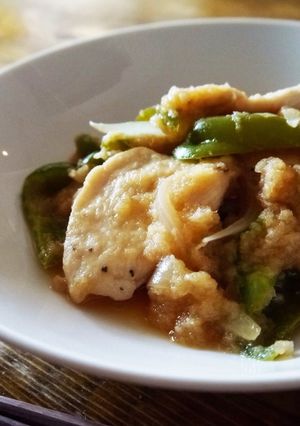 しっとり。鶏胸肉とピーマンのおろし煮-レシピのメイン写真