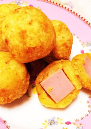 カレーポテトで包むソーセージ揚げ-レシピのメイン写真