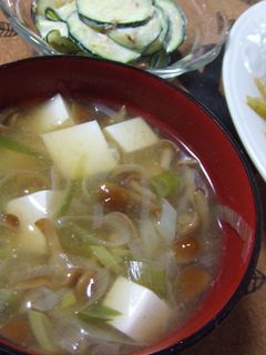 とろりん食感★ナメコと豆腐とねぎの味噌汁-レシピのメイン写真