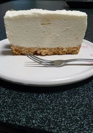 ふんわりとろけるレアチーズケーキ-レシピのメイン写真