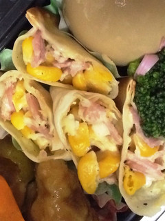 お弁当におつまみに!簡単コーンマヨ餃子-レシピのメイン写真