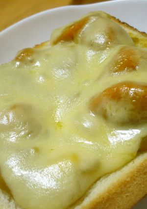 チーズかぶった♪とろとろカレートースト-レシピのメイン写真