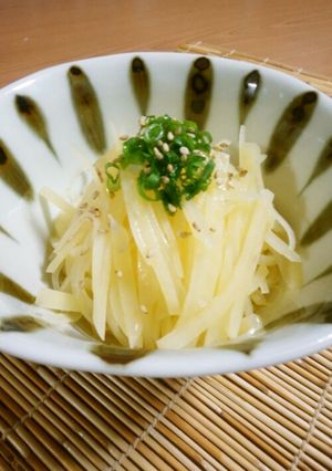 mシャキシャキじゃがいもの韓国風サラダ-レシピのメイン写真