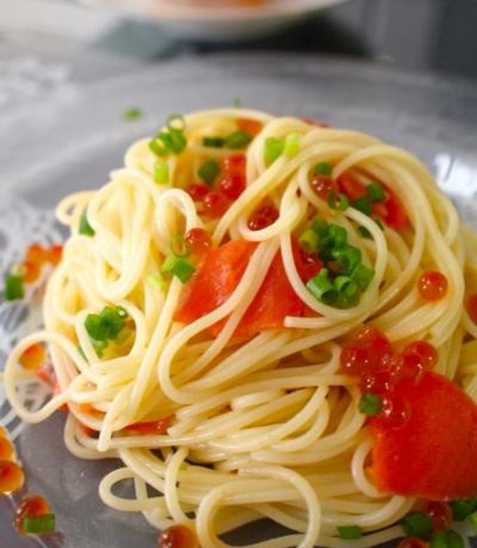 スモークサーモンといくらの親子冷製パスタ-レシピのメイン写真