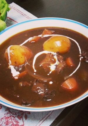牛スジ肉でホロホロビーフシチュー♡圧力鍋-レシピのメイン写真