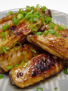 鶏スペアリブの大葉にんにく醤油炒め♪-レシピのメイン写真