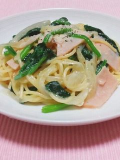 〖ほうれん草とハムのクリームスパゲティ〗-レシピのメイン写真