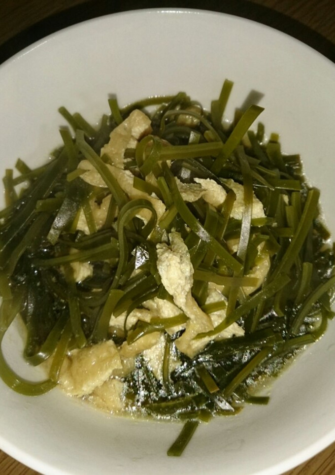 切り昆布と油揚げの煮物 (・ω<)-☆-レシピのメイン写真