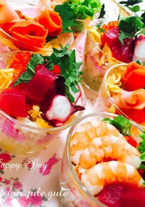 誕生日、記念日に簡単カップ寿司-レシピのメイン写真