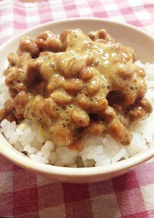 ふりかけ納豆ごはん♪お試しあれっっ♪♪-レシピのメイン写真