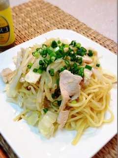 夏ださっぱり!鶏塩レモン焼きそば-レシピのメイン写真