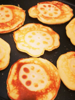 簡単かわいい*れんこんパンケーキ-レシピのメイン写真