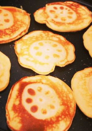 簡単かわいい＊れんこんパンケーキ-レシピのメイン写真
