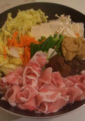 味噌煮込み豚鍋-レシピのメイン写真