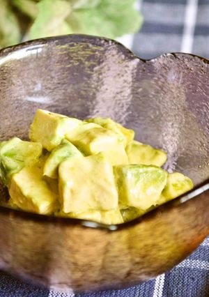 豆腐の塩レモンピクルスでアボカドサラダ-レシピのメイン写真