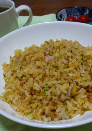 不思議な食感、なんこつ入り卵チャーハン-レシピのメイン写真
