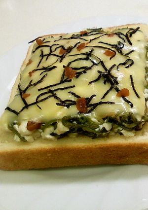 豆腐とめかぶの梅チーズトースト-レシピのメイン写真