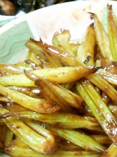 セロリのピリ辛炒め-レシピのメイン写真