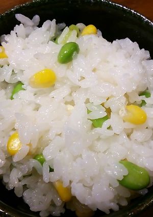 簡単！枝豆ととうもろこしのごはん-レシピのメイン写真