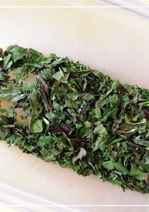 レンジで簡単 乾燥バジル-レシピのメイン写真
