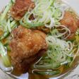 冷凍うどんで冷やし唐揚げうどん