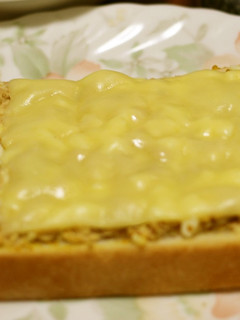 ツナたまよタードチーズトースト-レシピのメイン写真