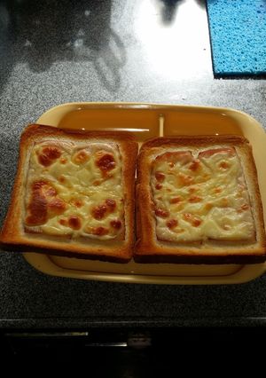 美味しいチーズベーコンマヨトースト-レシピのメイン写真