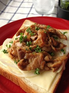 豚の生姜焼きチーズ☆オープントースト-レシピのメイン写真