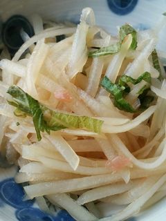 シャキシャキじゃがいも☆大葉梅ポン酢和え-レシピのメイン写真
