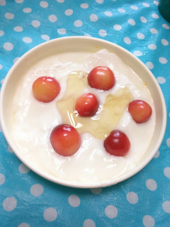 さくらんぼヨーグルト-レシピのメイン写真