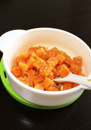 離乳食後期★簡単！人参のごまあえ-レシピのメイン写真