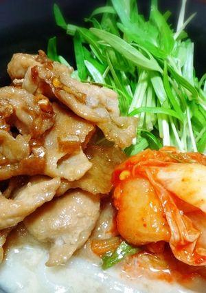 にんにく香る肉！クリーミーごま冷うどん☻-レシピのメイン写真