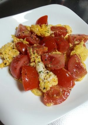 トマトのバター玉子炒め-レシピのメイン写真