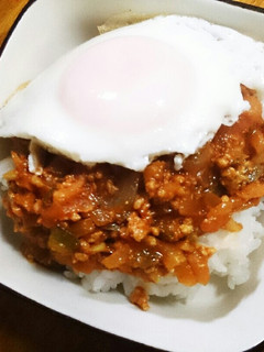 トマトジュースで作るドライカレー-レシピのメイン写真