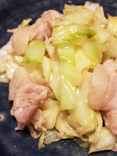 豚肉とキャベツの塩麹炒め-レシピのメイン写真