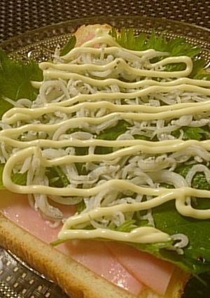 釜あげしらす＆青じそ＆ハムの和風トースト-レシピのメイン写真