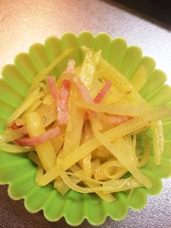 細切りジャガイモのバター炒めベーコン入り-レシピのメイン写真