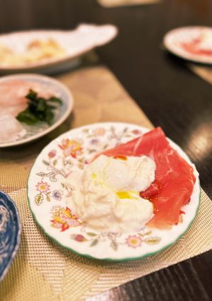 簡単♡ブッラータチーズと生ハム-レシピのメイン写真